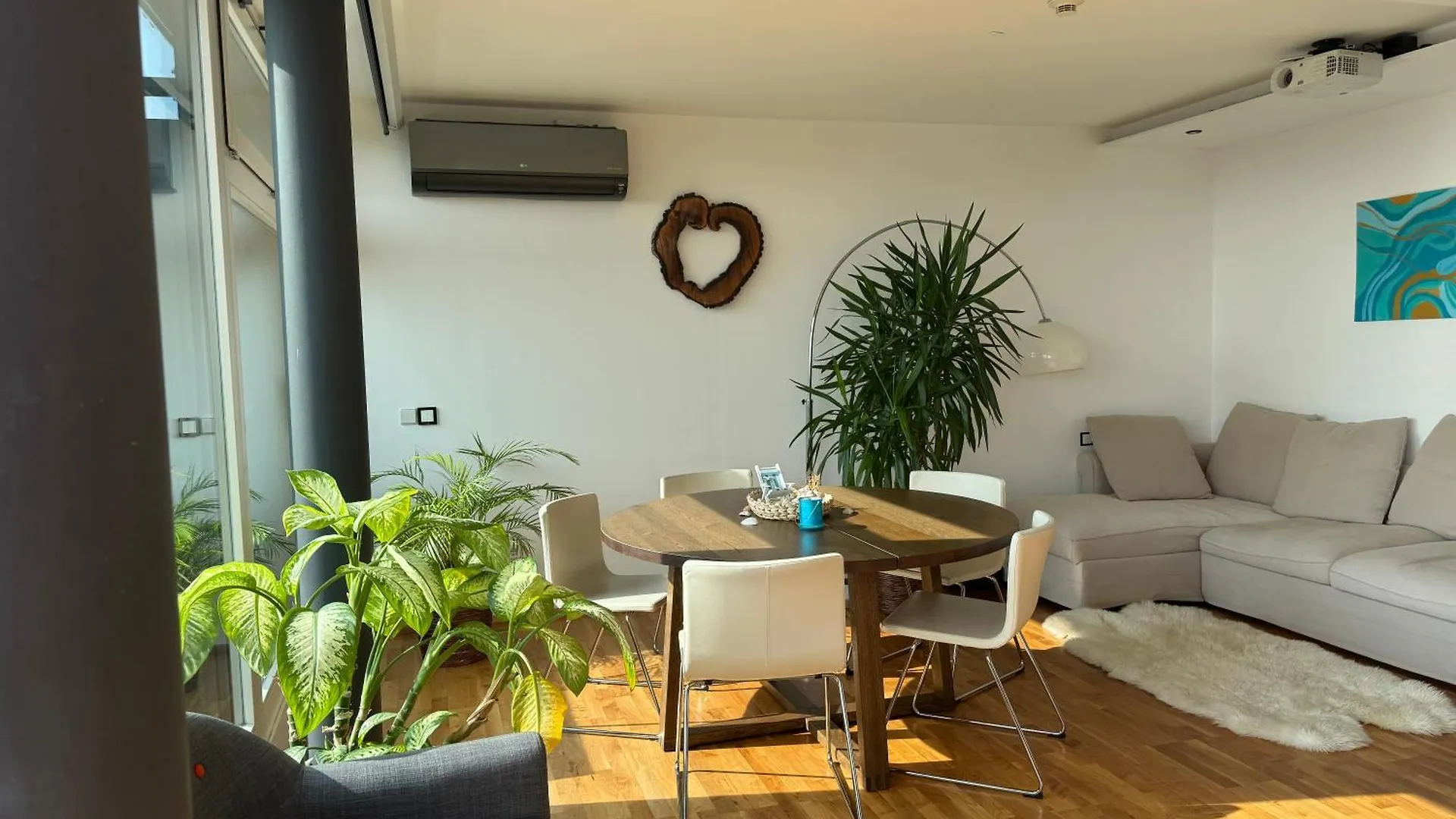 Luxus Penthouse Mit Wellness-Oase Und Panoramaausblick Ueber Wien Sued Rakousko